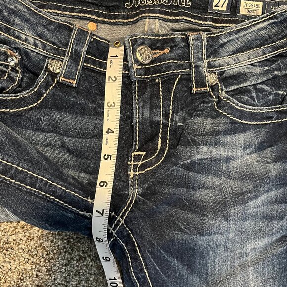 Miss Me Jeans, Size 27, Boot cut, rhinestones and sequins! - Picture 13 of 15